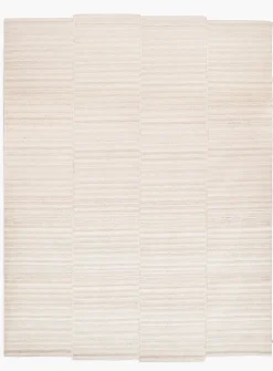 Variation artisanal rug