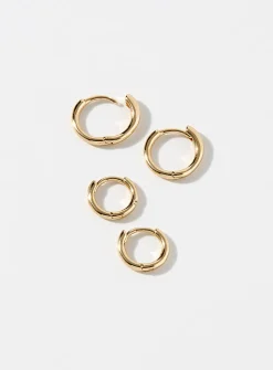 Varied metallic hoops