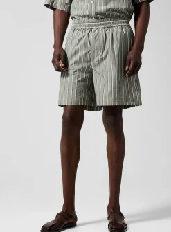 Vataya vertical stripes short