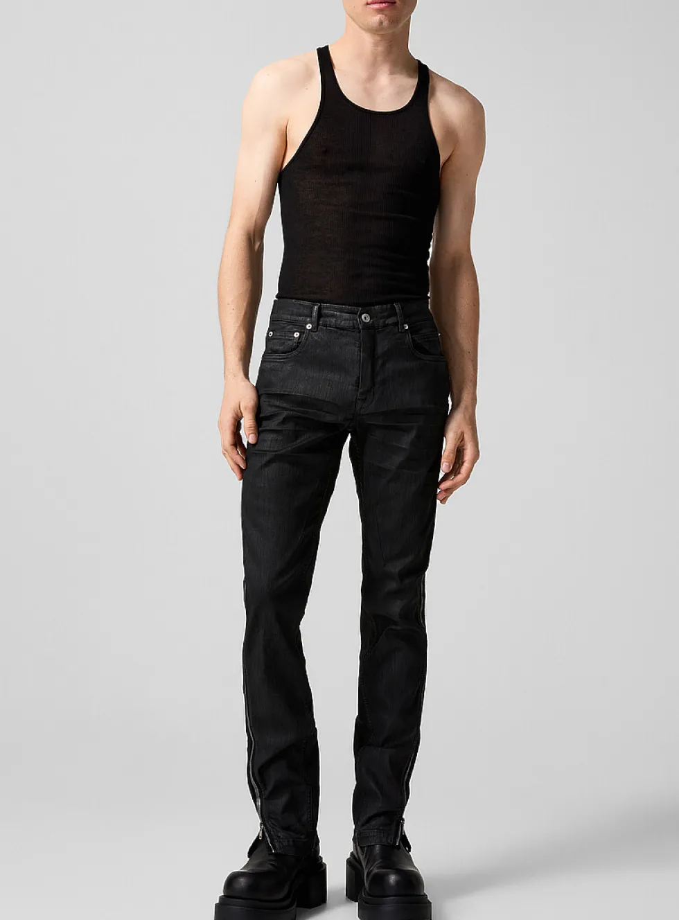 Vega side zip jeans