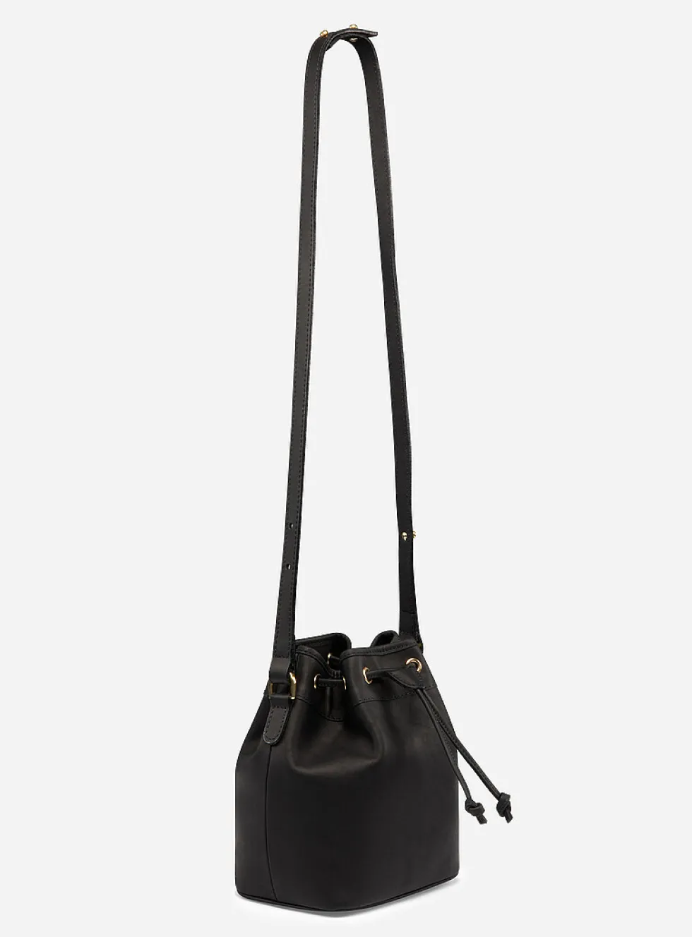 Vegetable-tanned leather bucket bag