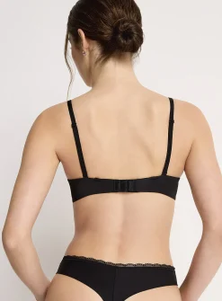 Vela wireless bra