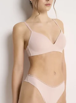 Vela wireless bra