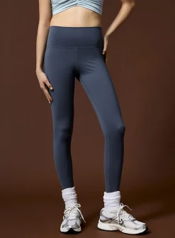 Velvety high-waisted legging