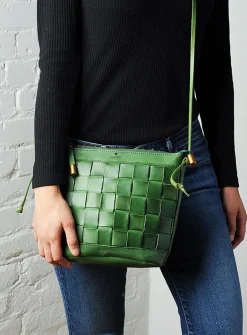 Venture crossbody bag