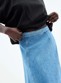 Vertical cutouts denim midi skirt