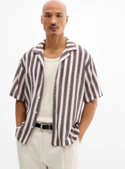 Vertical jacquard stripe shirt
