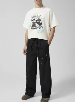 Vertical pleating topstitched jean