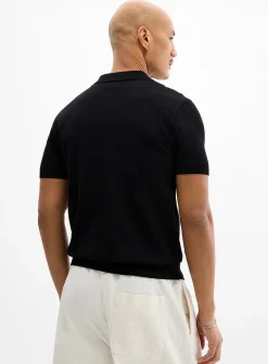 Vertical stripe knit polo