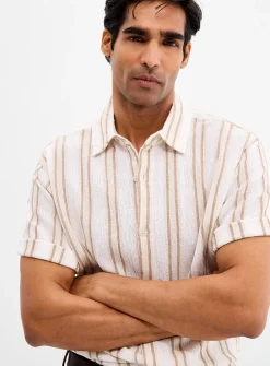 Vertical stripe knit shirt