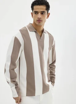Vertical-stripe Johnny-collar polo