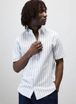 Vertical-stripe seersucker shirt