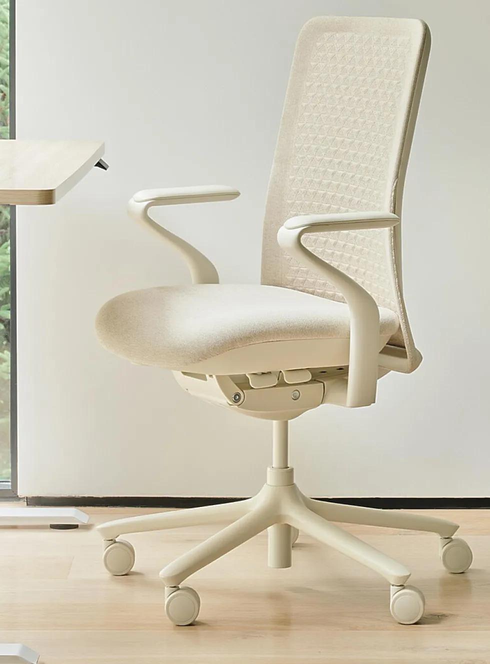 Verve task chair