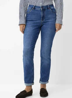 Very stretchy faded jean