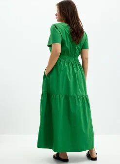 Vibrant green tiered poplin dress