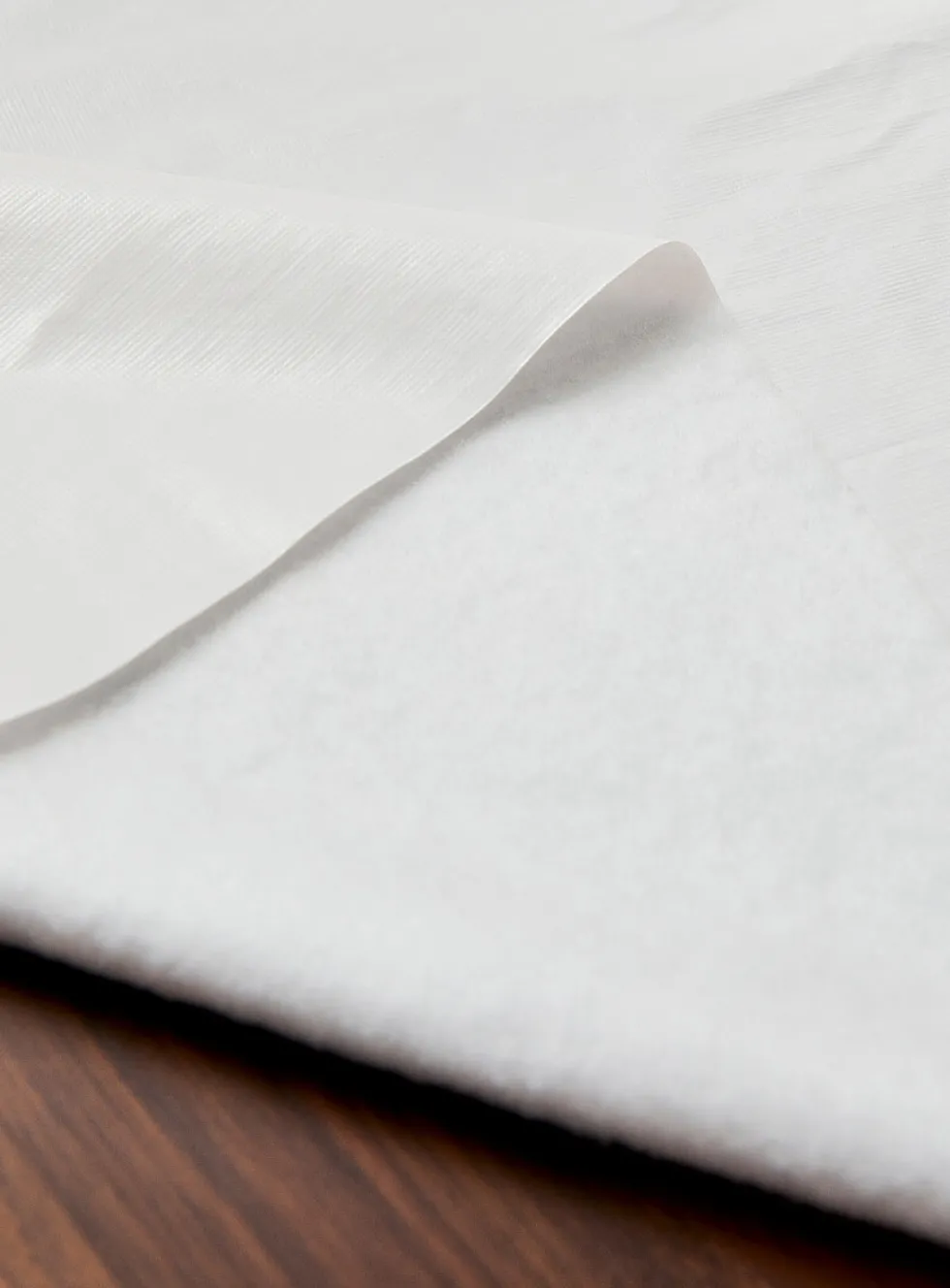 Vinyl table protector