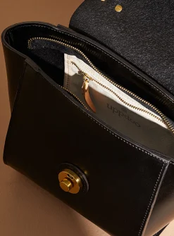 Vive satchel