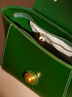 Vive satchel