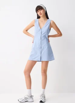 V-neck oxford shirtdress
