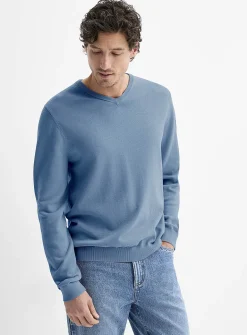 V-neck sweater