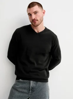 V-neck sweater
