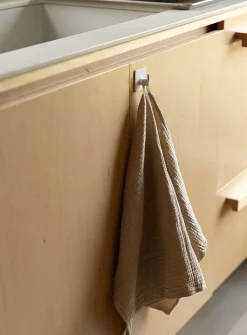 Waffled cotton and linen hand towel set