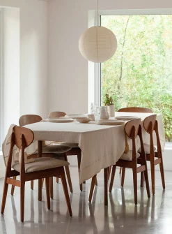 Waffled cotton tablecloth