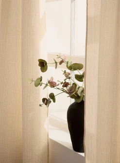 Waffle-texture cream curtain