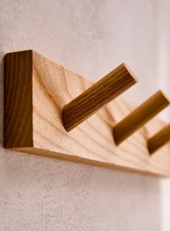 Wall-mounted four-hook ash coat rack