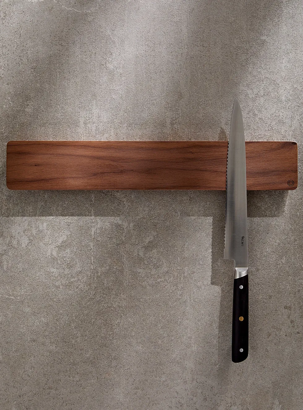 Walnut magnetic knife block