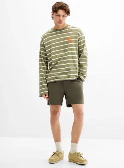 Washed recycled cotton deck short