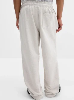 Washed wide-leg sweatpant