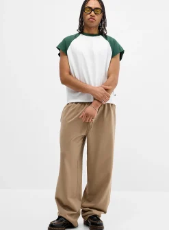 Washed wide-leg sweatpant