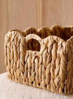 Water hyacinth scalloped basket