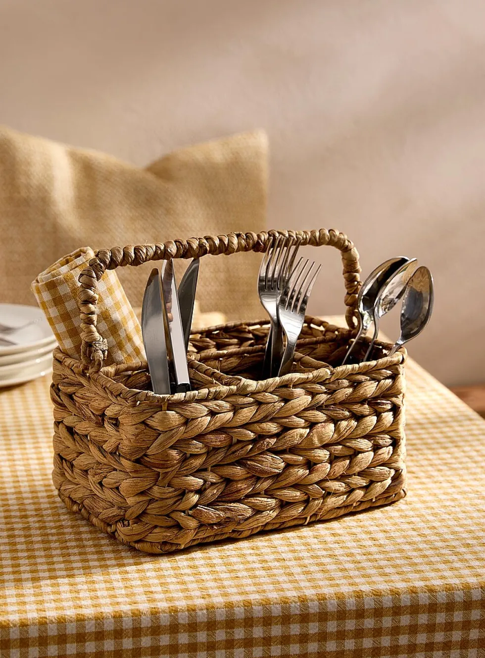 Water hyacinth utensil holder basket