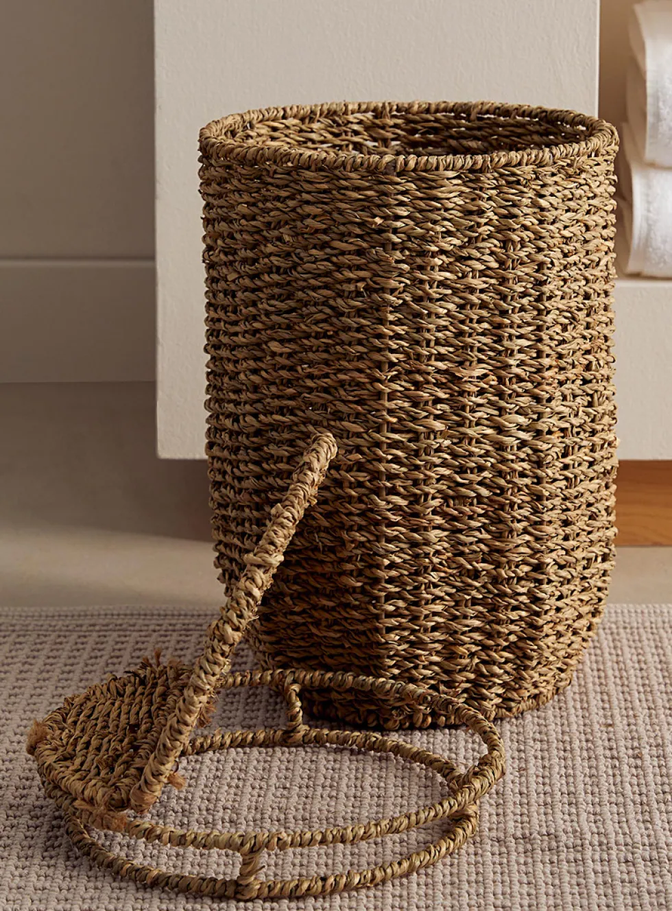 Water hyacinth wastebasket