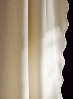 Wavy edge shower curtain