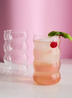 Wavy glasses
