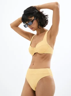 Wavy texture cheeky bikini bottom