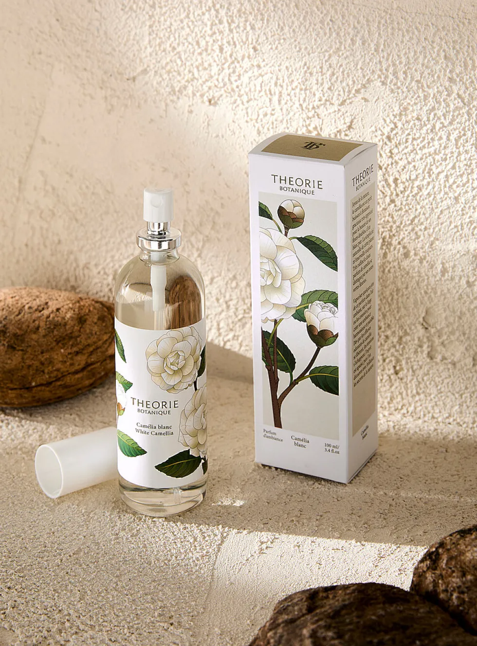 White Camelia room spray
