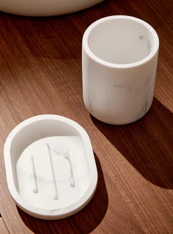 White faux-marble accessories