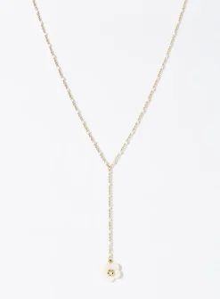 White flower lariat chain