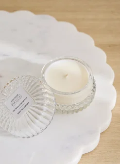 White tea and ginger scented candle