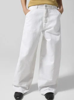 White wide-leg jean