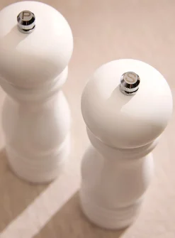 White wood salt and pepper mills