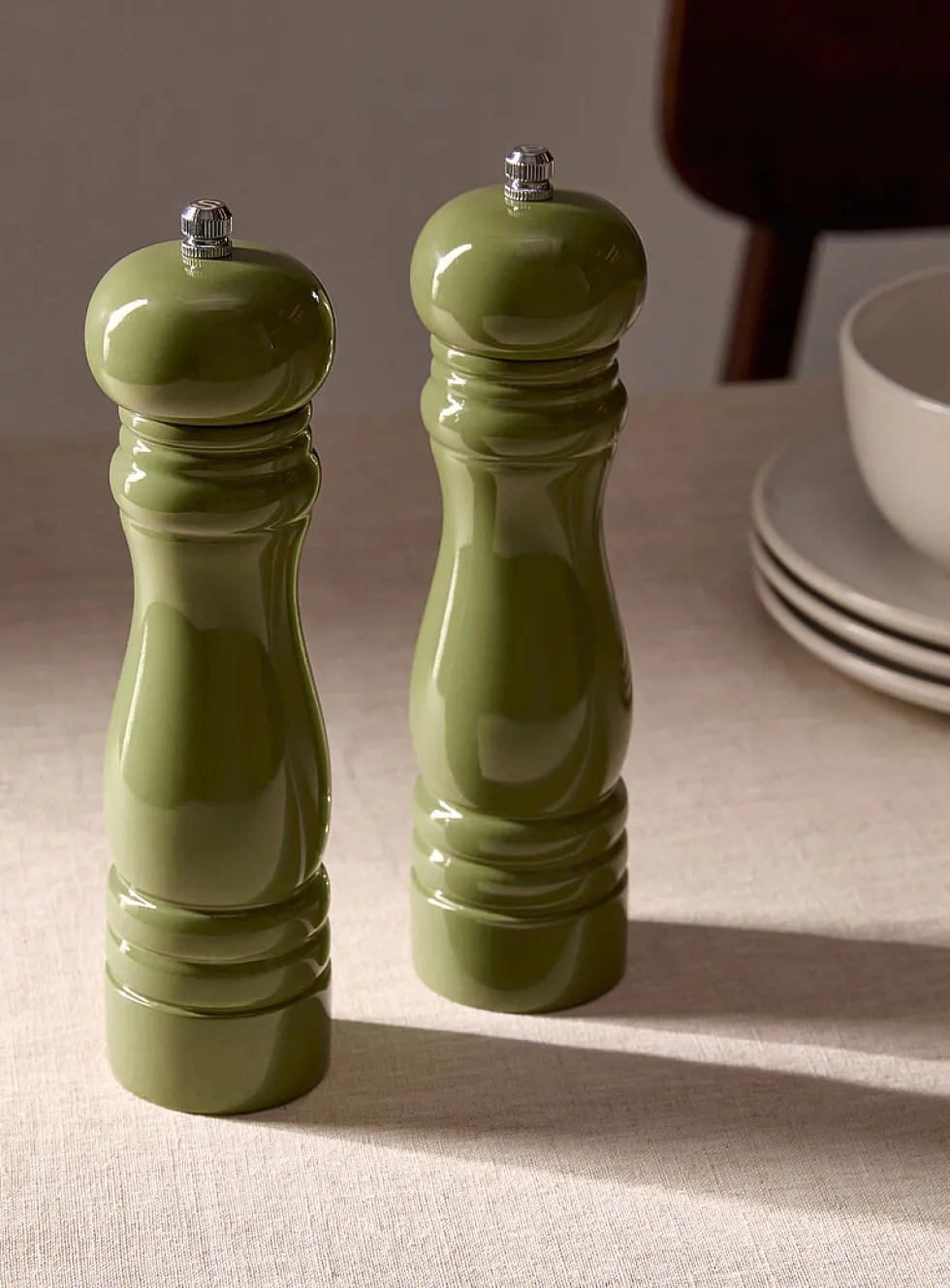 White wood salt and pepper mills