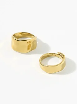 Wide adjustable wavy rings