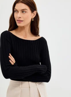 Wide ribbing fitted boat-neck sweater