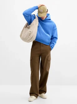 Wide-leg cargo chinos