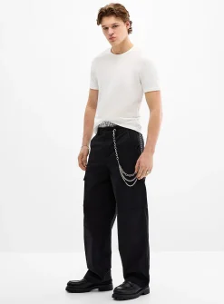 Wide-leg cargo chinos